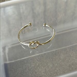 Silver Knot Bracelet